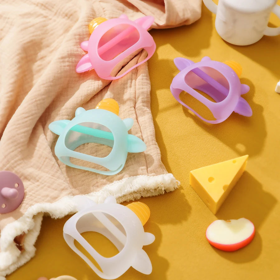 Baby Hair Brush Cute Infant Fetal Head Fat Cleaning Silicone Brush Newborn Soft Hair Comb Head Massager for Baby Care Accessorie